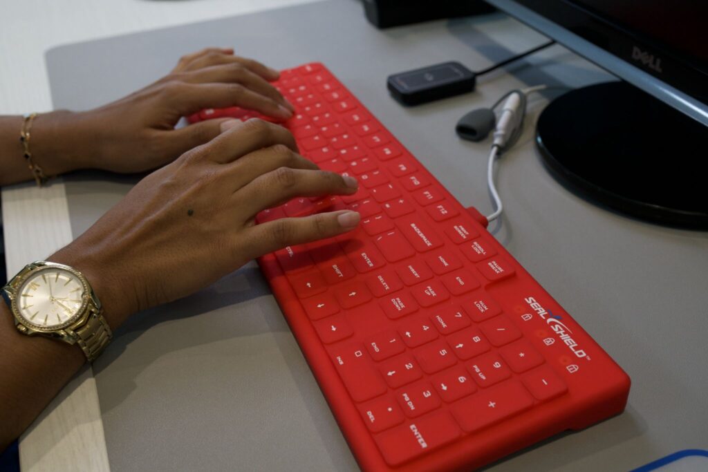 Typing on a Red Seal Silk Pro Low Profile Keyboard